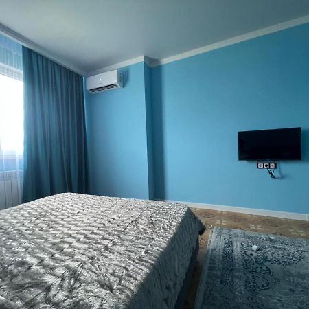 1 Комнатная Квартира В 15 Минутах От Аэропорта Almaty Luaran gambar
